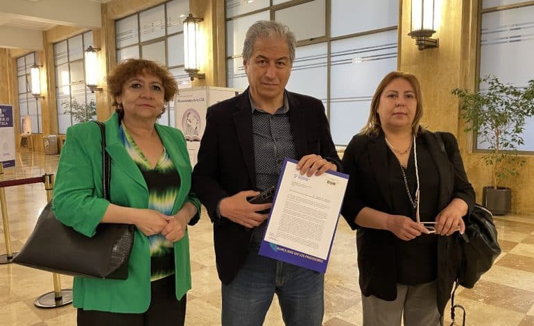 Colegio de profesores denuncia ante la contraloría al director slep iquique por hacer campaña a favor de kast en colegio de alto hospicio