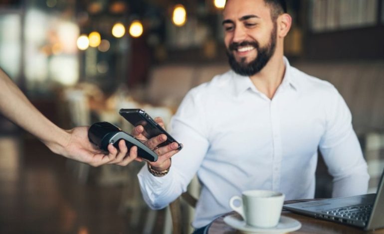 50% de chilenos utilizar su teléfono para realizar pagos digitales