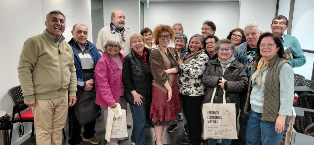 Escuela de Empoderamiento para Personas Mayores llega a Chile