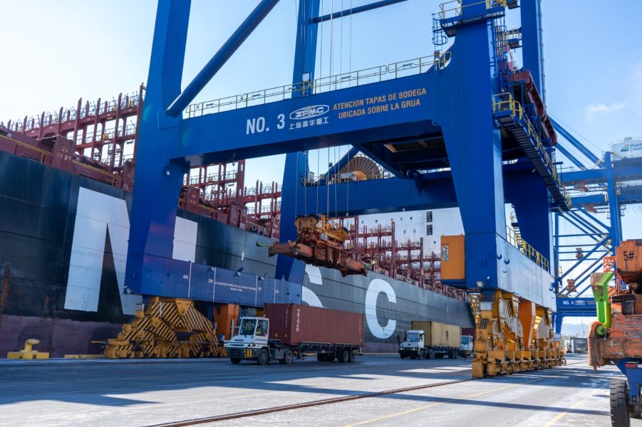 Puerto Coronel se instala como el terminal de contenedores con el mejor desempeño en Chile y queda en la posición 40 a nivel mundial 