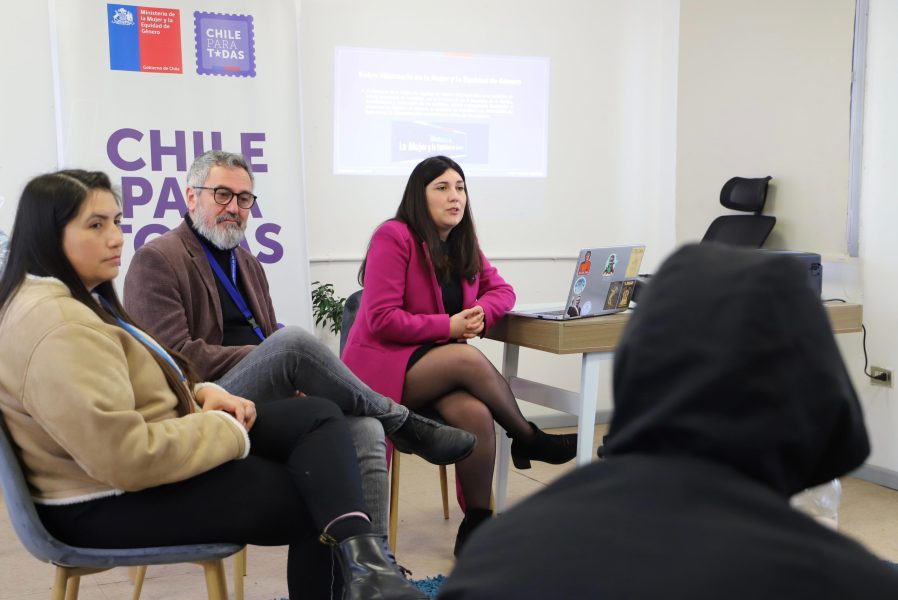 Finaliza ciclo de charlas sobre violencia de género en centros de justicia juvenil de Coquimbo