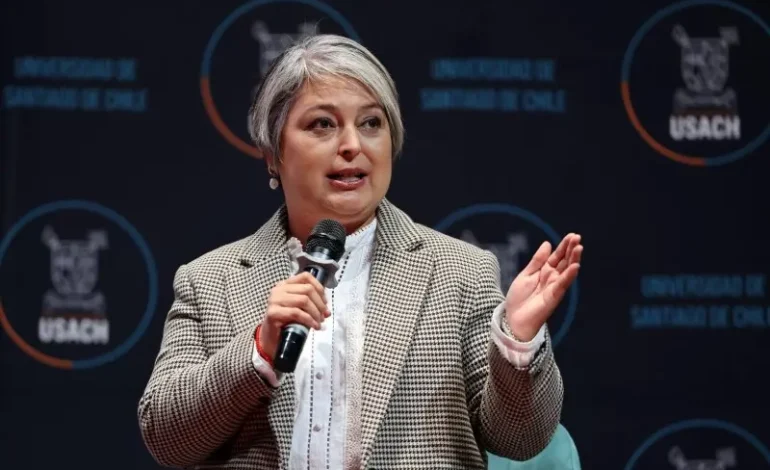 Jeannette Jara propone participación de cooperativas en “proyectos más grandes de inversión pública”