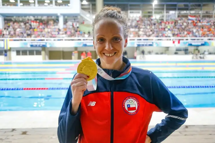 Kristel Köbrich lidera el gran arranque de la natación del Team Chile en Lima 2025
