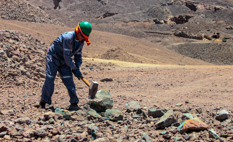 Gobierno anuncia inversión histórica de $2.600 millones para fortalecer la pequeña minería en Chile