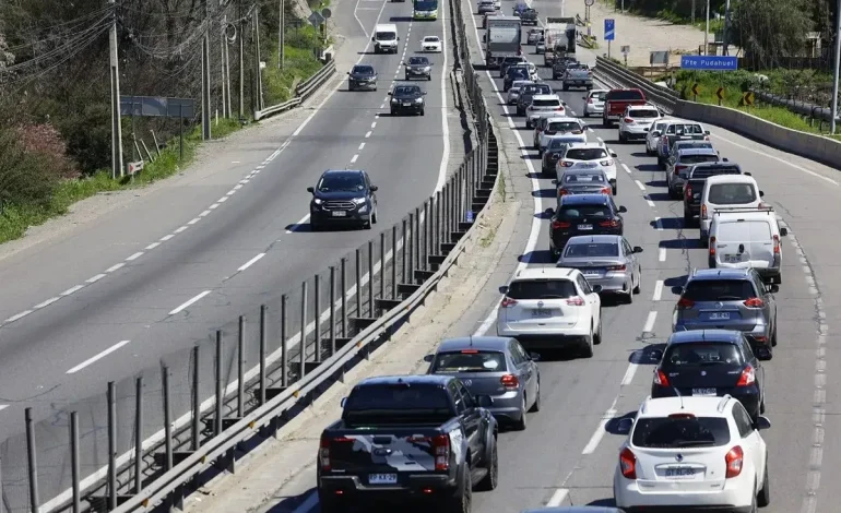 Último fin de semana largo del 2025: se proyectan más de un millón de viajes dentro del país