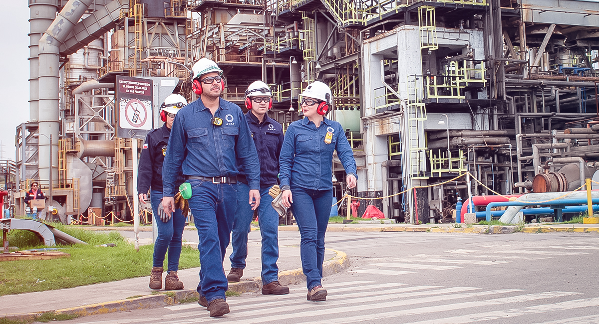 ENAP firma su mayor acuerdo comercial y asegura crudo argentino hasta 2033