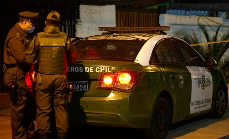 Violenta noche en ferias navideñas: joven de 17 años fue asesinado a tiros en Cerro Navia