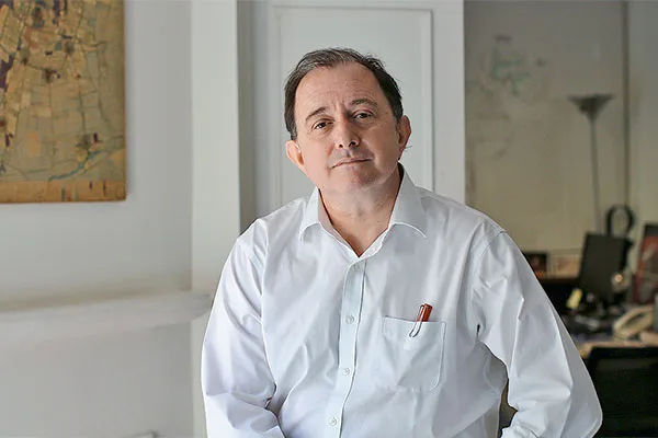 Iván Poduje enfrenta demanda del CDE por presuntos pagos indebidos antes de asumir como ministro de Vivienda