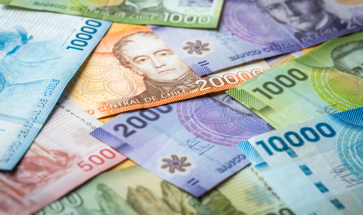 Reajuste del sueldo mínimo entra en vigencia en enero: revisa el nuevo monto para trabajadores