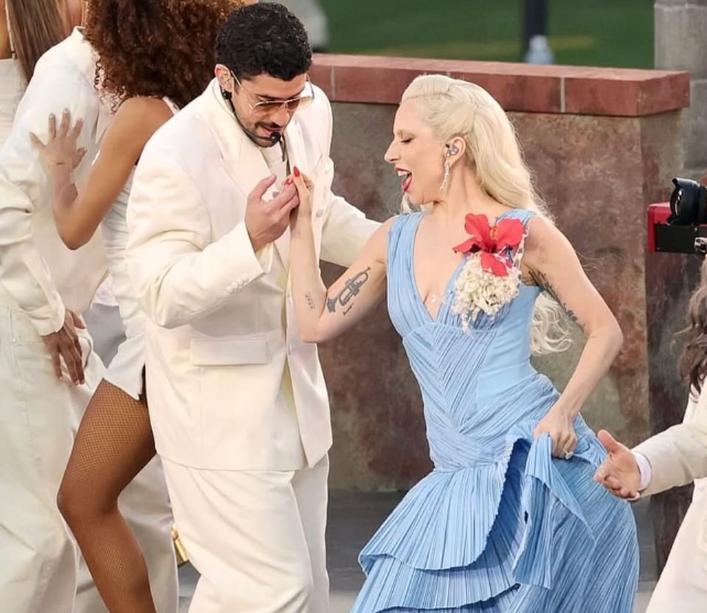 Diseñador chileno Diego Cajas participa en el vestido que lució Lady Gaga en el Super Bowl 2026