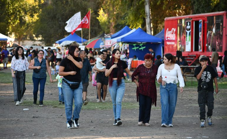 Semana Peñaflorina: El festival a sólo 30 kilómetros de Santiago con grandes conciertos y entorno natural
