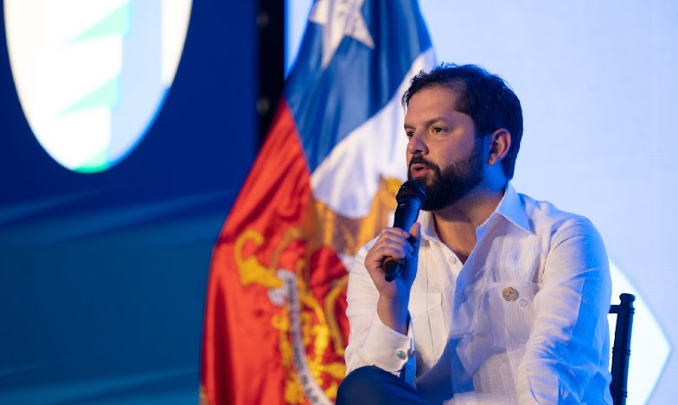 Boric envía carta al Papa León XIV para pedir intervención ante crisis humanitaria en Cuba