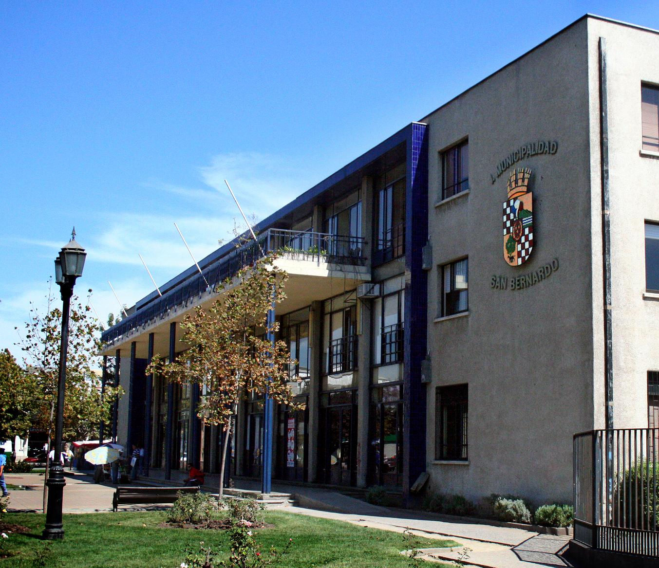 Operación “Candado”: Carabineros y PDI despliegan drones y equipos tácticos tras fuga esposado en San Bernardo