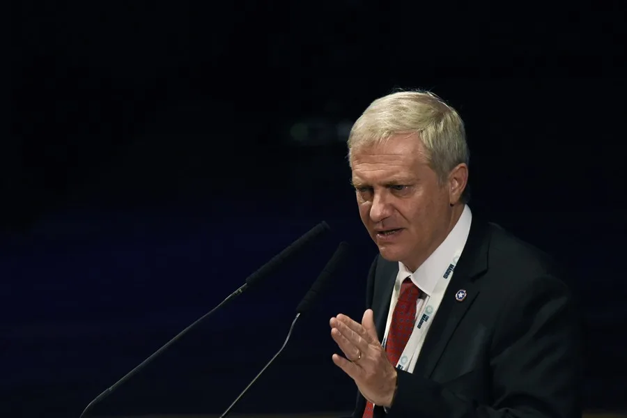 Kast y ministro Montes chocan por “cifras fantasma” de reconstrucción en Valparaíso