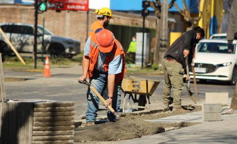 Empieza cuenta regresiva para nuevo ajuste obligatorio de jornada por Ley de 40 Horas en Chile
