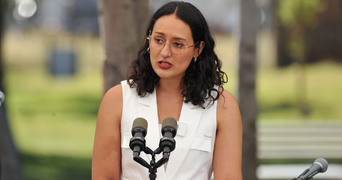 “Cuando amenazan a un alcalde, nos atacan a todos”: ACHM condena amenazas contra alcaldesa Javiera Reyes