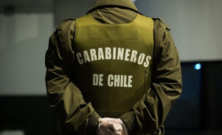 Tres carabineros son dados de baja tras amenazar con armas en un AutoMac en Viña del Mar