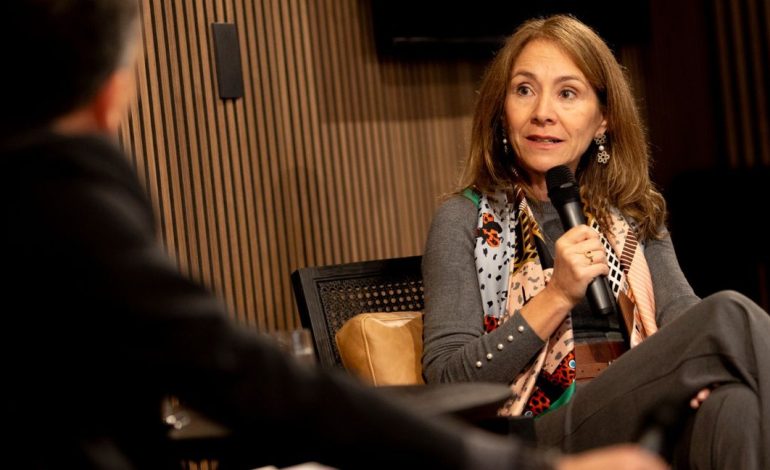 Presidenta de la CPC rechaza feriado irrenunciable para Viernes Santo: advierte impacto económico