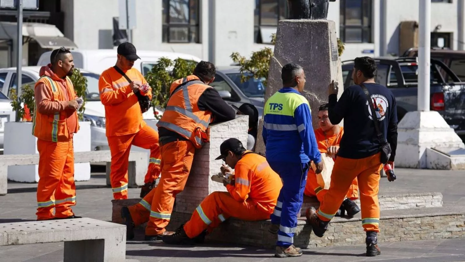 Gobierno ajustará implementación de la Ley de 40 horas, pero mantiene cronograma