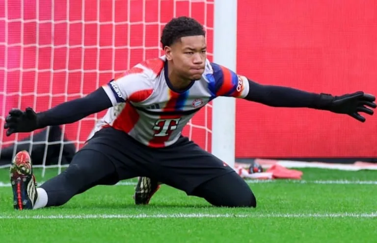 Bayern Múnich al límite: crisis de arqueros complica duelo clave de Champions League