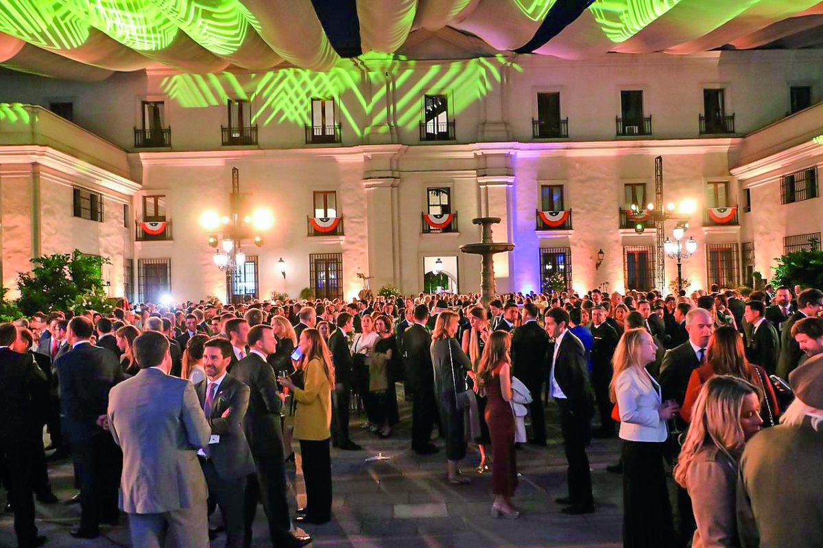 Ceviches y barra libre: banquetera revela detalles de fiesta en La Moneda tras cambio de mando