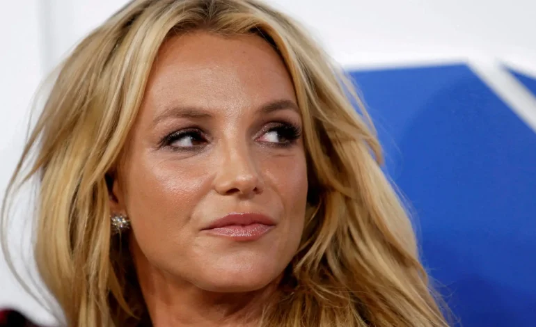 Detienen a Britney Spears por conducir bajo presunta influencia de alcohol y drogas