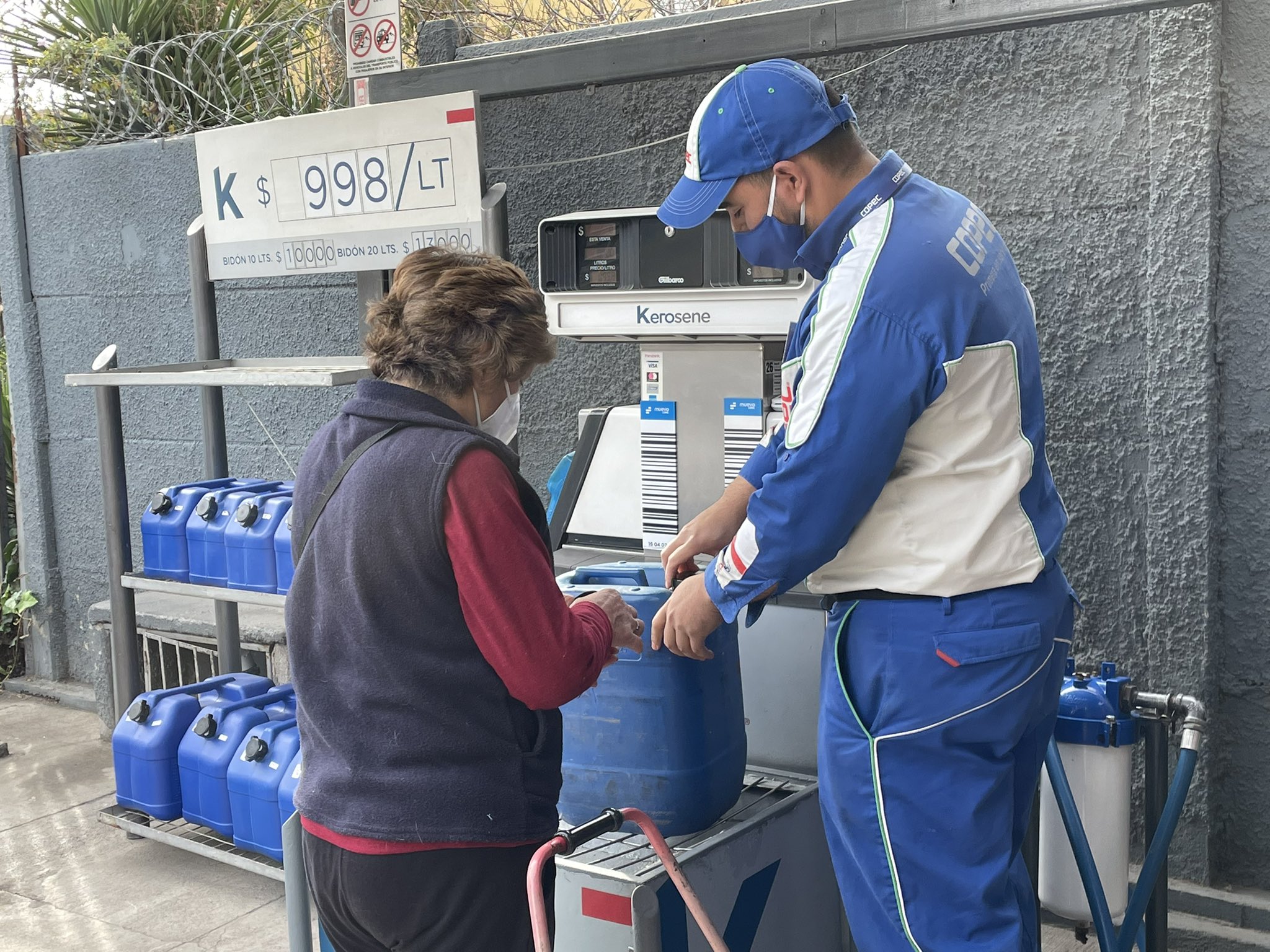 ENAP confirma fuerte baja en el precio de la parafina para la primera semana de abril