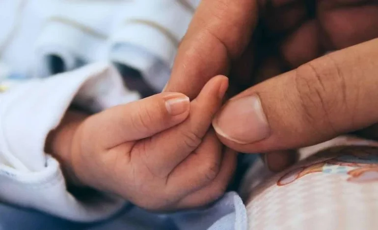 Gobierno reingresa reglamento de adopción y refuerza prioridad en la protección de niños