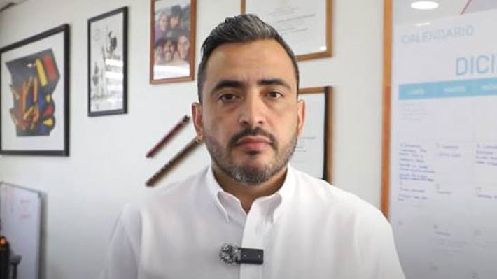 Alcalde de San Bernardo es agredido durante operativo municipal: hubo piedras y amenazas