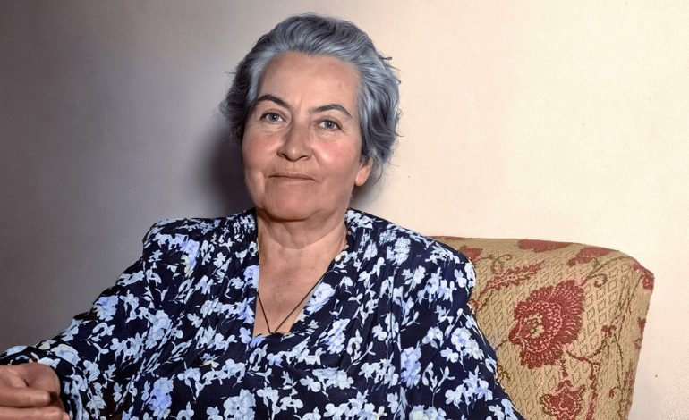 Vicuña conmemora el 137° natalicio de Gabriela Mistral con semana de actividades culturales