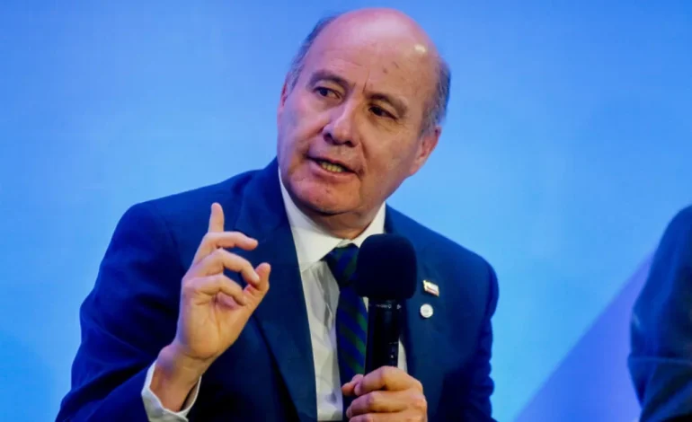 Gobierno elimina impuesto a inversiones para reactivar la economía y abre debate