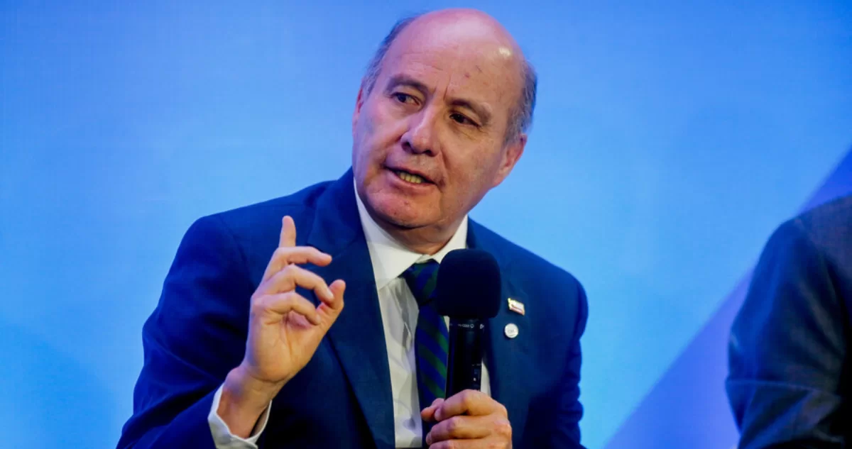 Gobierno elimina impuesto a inversiones para reactivar la economía y abre debate