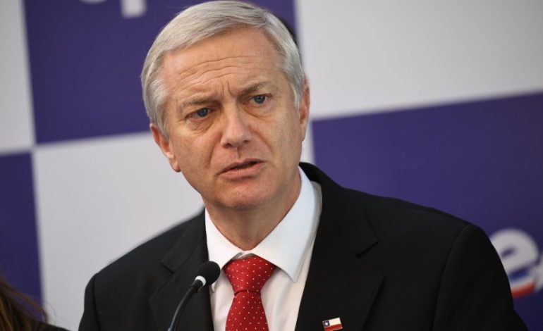 Aprobación de Kast cae al 36%: encuesta Criteria muestra fuerte baja