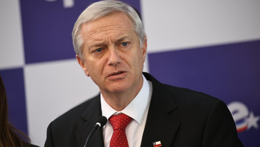 Encuesta Criteria: aprobación de José Antonio Kast cae a 42% y suma segunda baja consecutiva