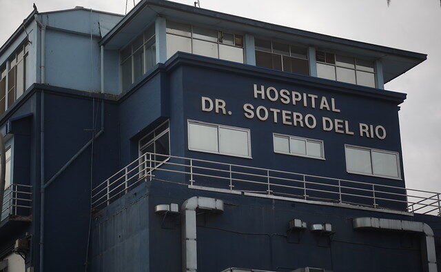 Contraloría indaga millonario contrato en el Sótero del Río: empresa estaba ligada a médico del hospital
