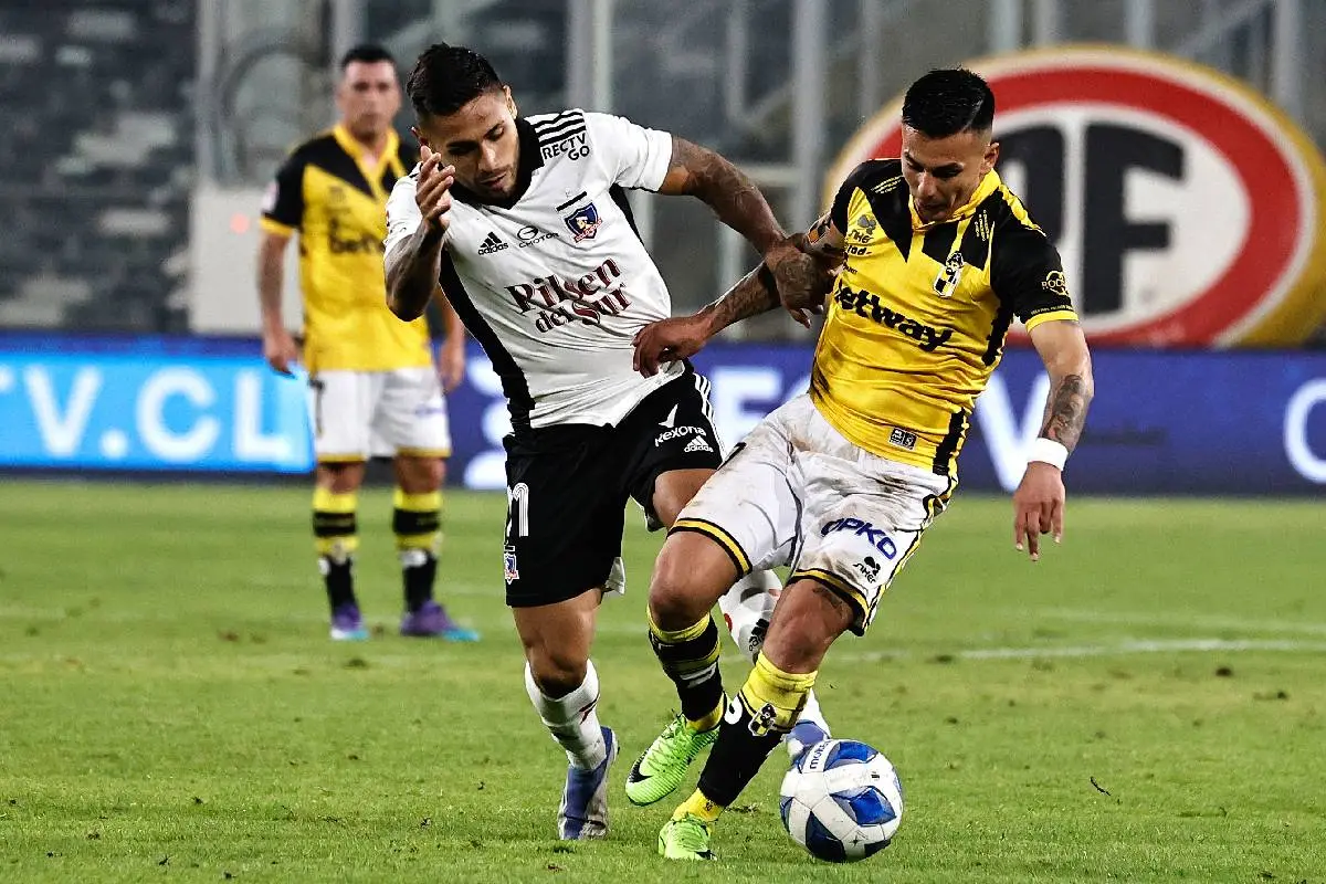 Colo Colo busca afianzarse como líder ante Coquimbo Unido: hora y transmisión del partido