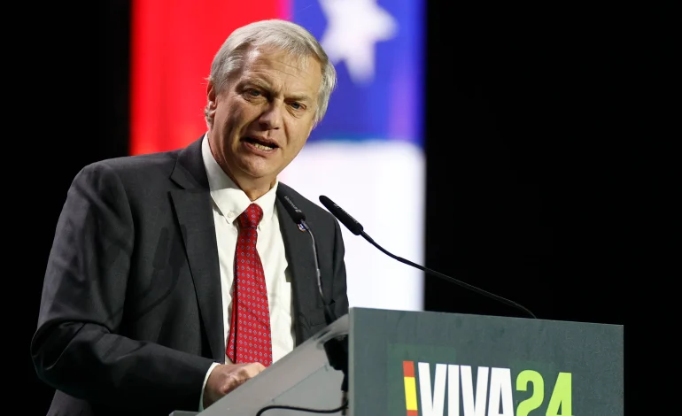 Kast cae en ranking de presidentes latinoamericanos y desaprobación supera el 53%