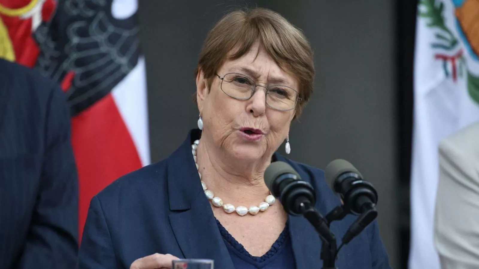 Michelle Bachelet alerta retroceso en derechos de las mujeres por avance de la ultraderecha