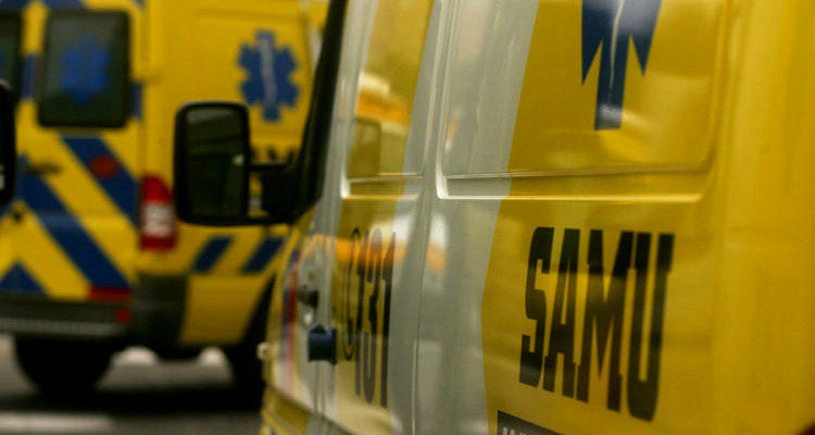 Niña de 8 años muere tras caer desde el piso 12 de un edificio en Santiago