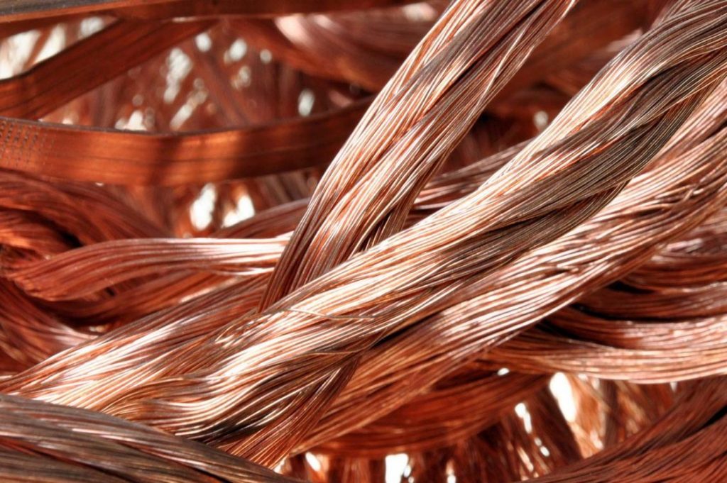 Precio del cobre alcanza nuevo máximo histórico por alivio en guerra comercial